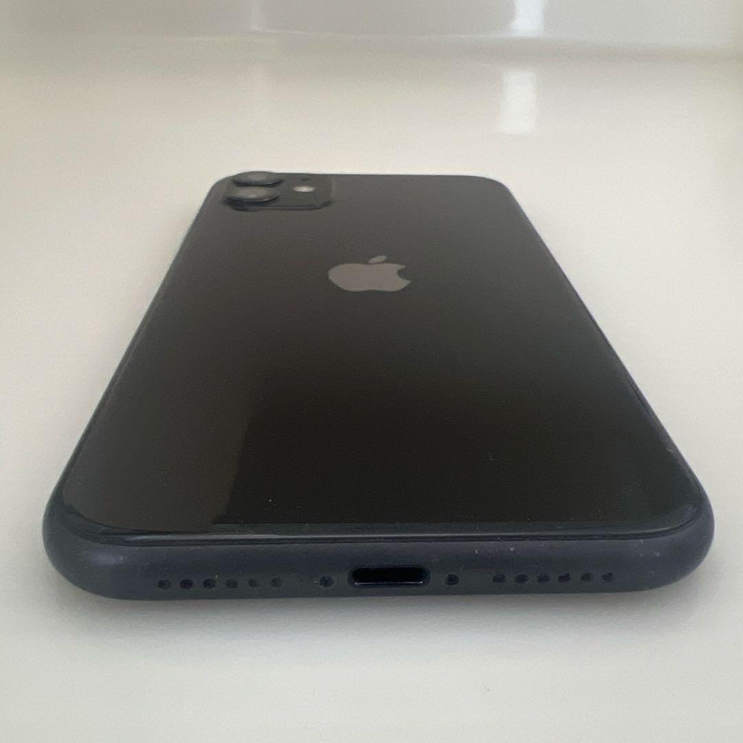 美品】SIMフリー Apple iPhone 11 ブラック 本体