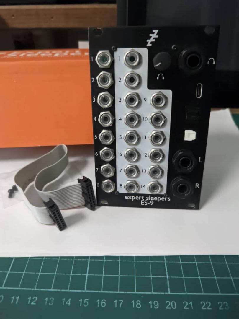 Expert Sleepers ES-9　元箱付き Perfect Sleeper X Max Medium Mattress 50012273160 by Serta at The