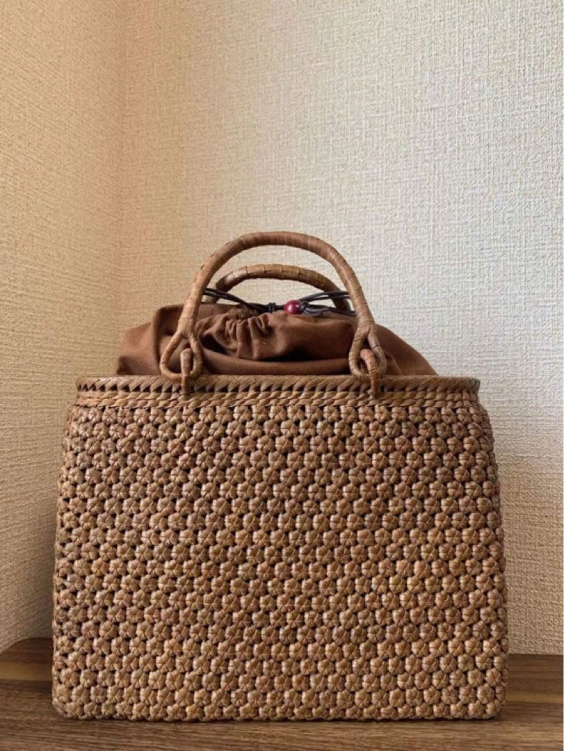 山葡萄と欅大ぶり籠新潟県阿賀町江川宗夫作江川作