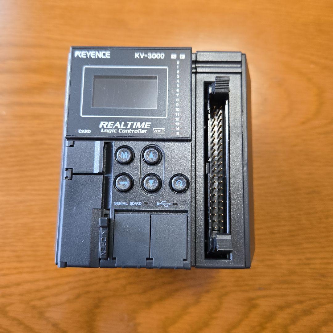 KEYENCE KV-3000 リアルタイムロジックコントローラー　DC24ｖ KEYENCE KV-3000 リアルタイムロジックコントローラー DC24v KEYENCE