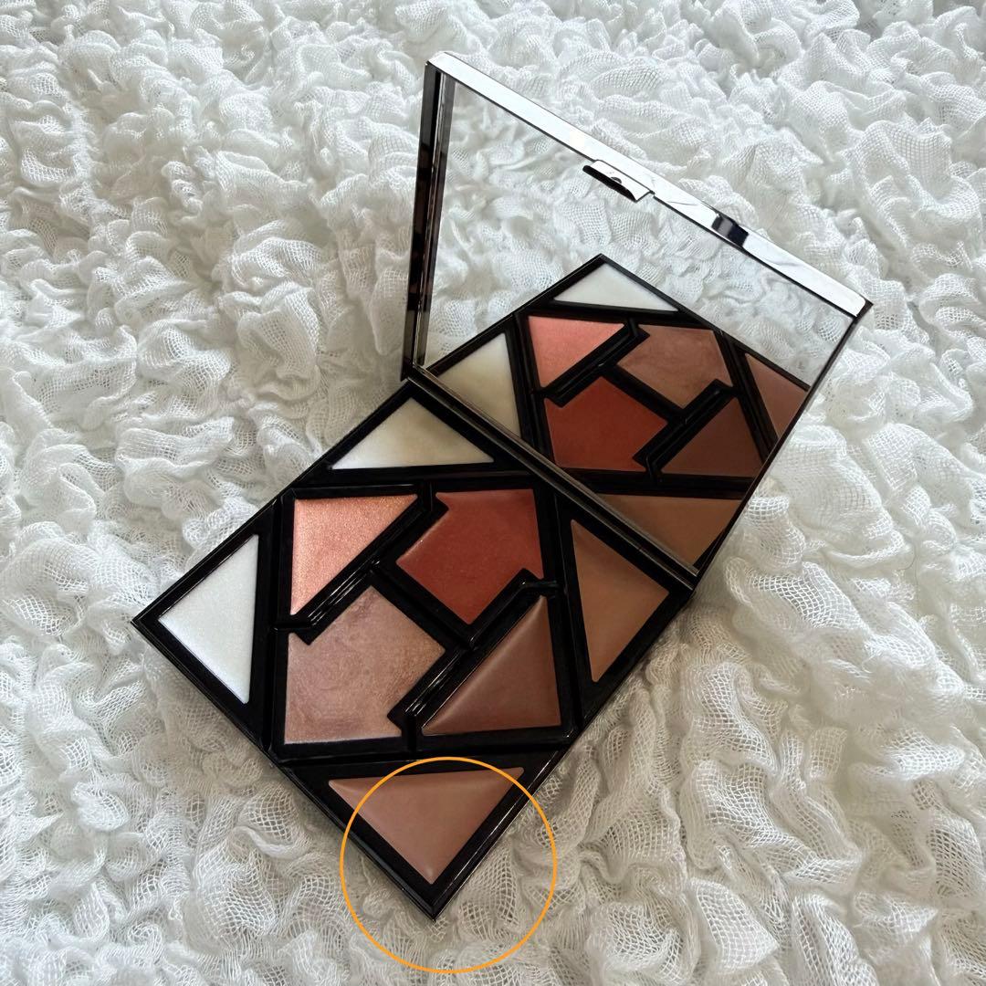 hazama 惹きずり込まれる運命のアイシャドウ - メルカリ