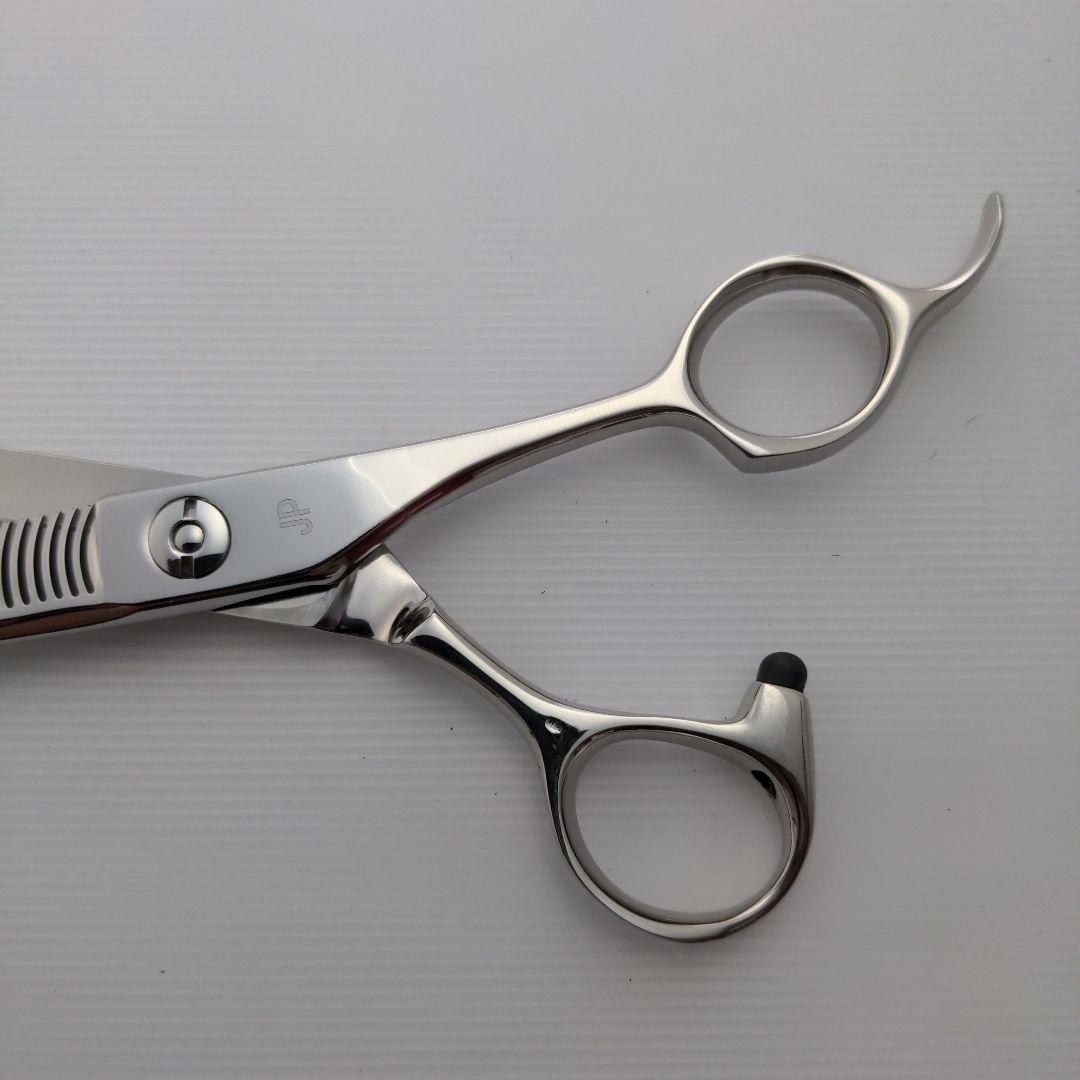 日本製 耐久性のコバルト合金 セニングシザー V櫛刃 カット率20%~