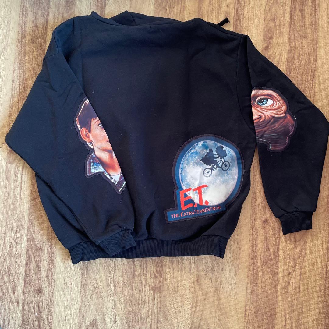 ZARA E.T. プリント ブラックパーカー - メルカリ