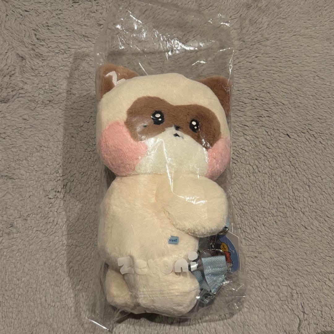 未使用 ハニニ ジャンハオ zeroni ぬいぐるみバッグ ゼロ二 - メルカリ