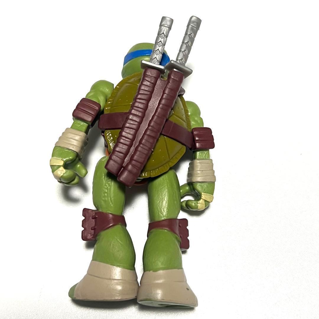 TMNT ミュータントタートルズ フィギュア レオナルド ミケランジェロ
