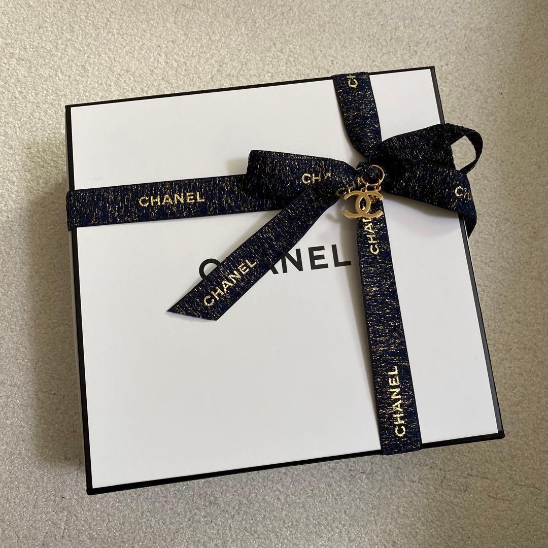 シャネル ホリデー限定 クリスマスコフレ ヘルシーグロウセット - メルカリ