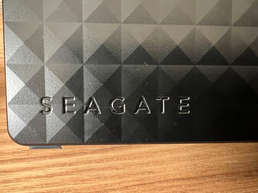 SEAGATE 外付けハードディスク 3TB SRD0NF2