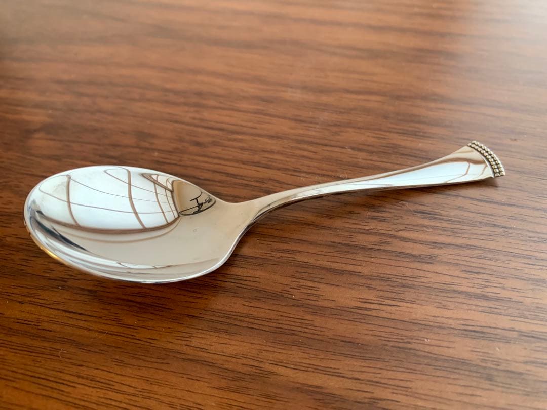 ラッキーウッド シドニー 純銀スプーン ※造幣局品位検定極印入 - メルカリ