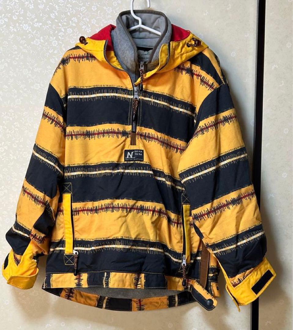 美品　ストライプ アノラックジャケット ウィンタースポーツ用 美品 ストライプ アノラックジャケット ウィンタースポーツ用