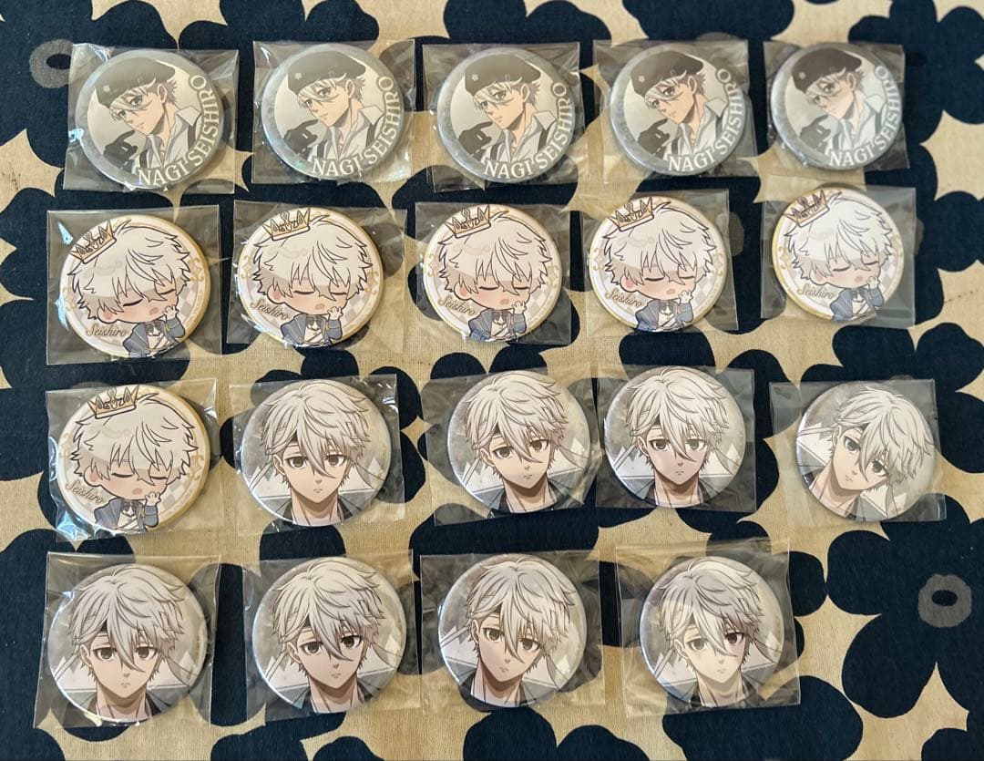 ブルーロック ブルロ 凪誠士郎 缶バッジ ローソン ロフト FLAG 新撰組 TVアニメ『ブルーロック』POP UP STORE in ロフト開催決定！フラッグを