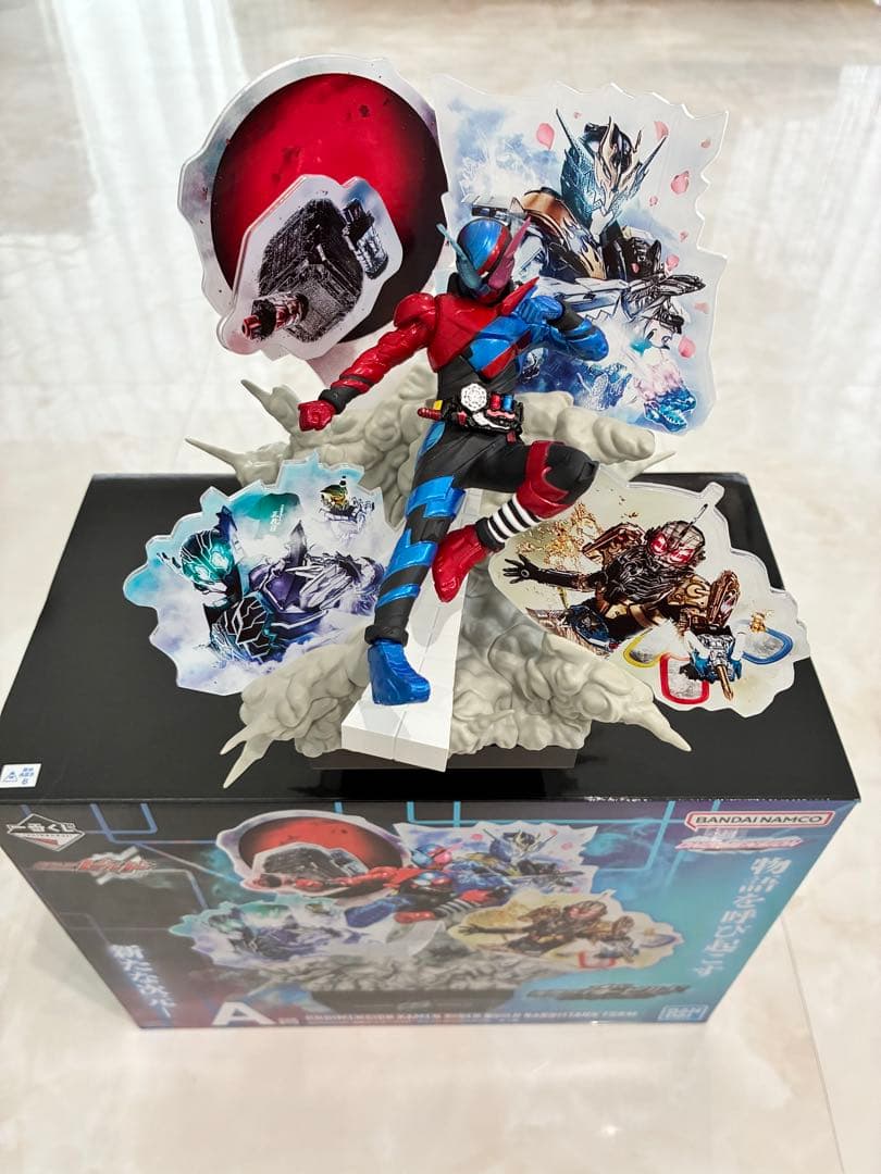 仮面ライダービルド 1番くじ ジオラマフィギア タオル キーホルダー