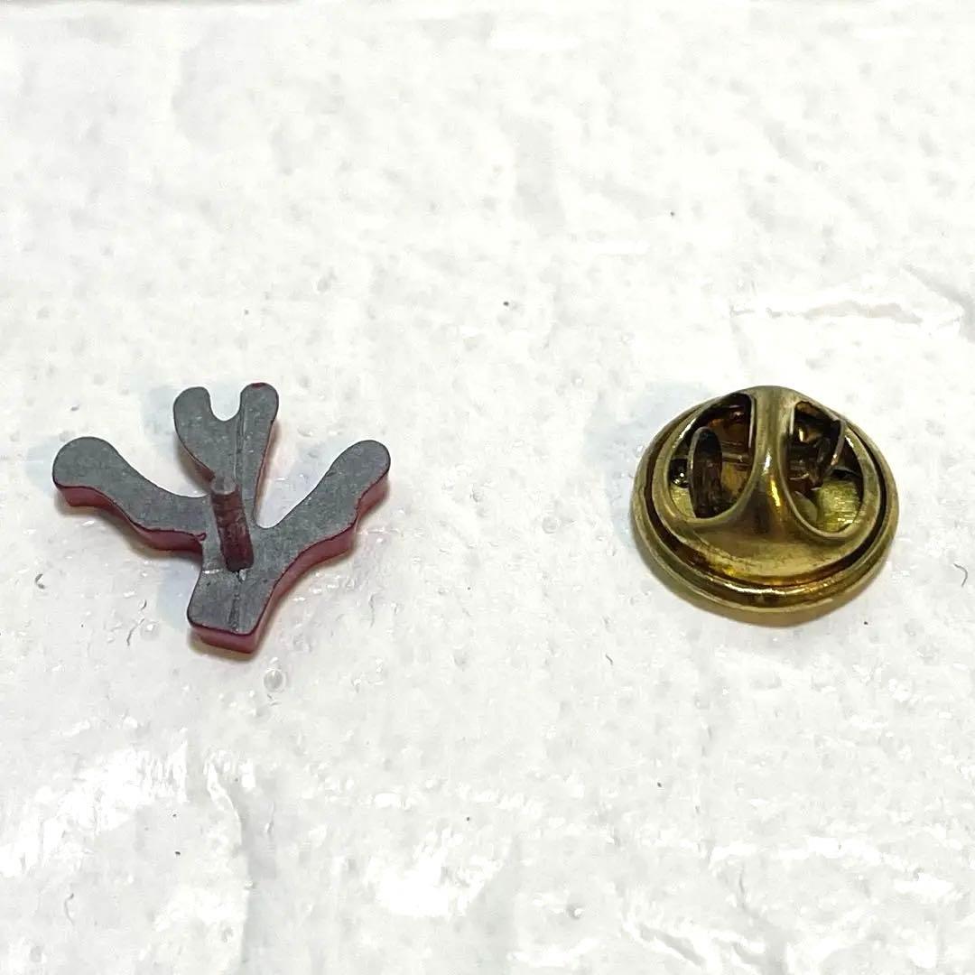 非売品】☆ISAIA☆イザイア☆ラペルピン☆ピンバッジ☆赤珊瑚