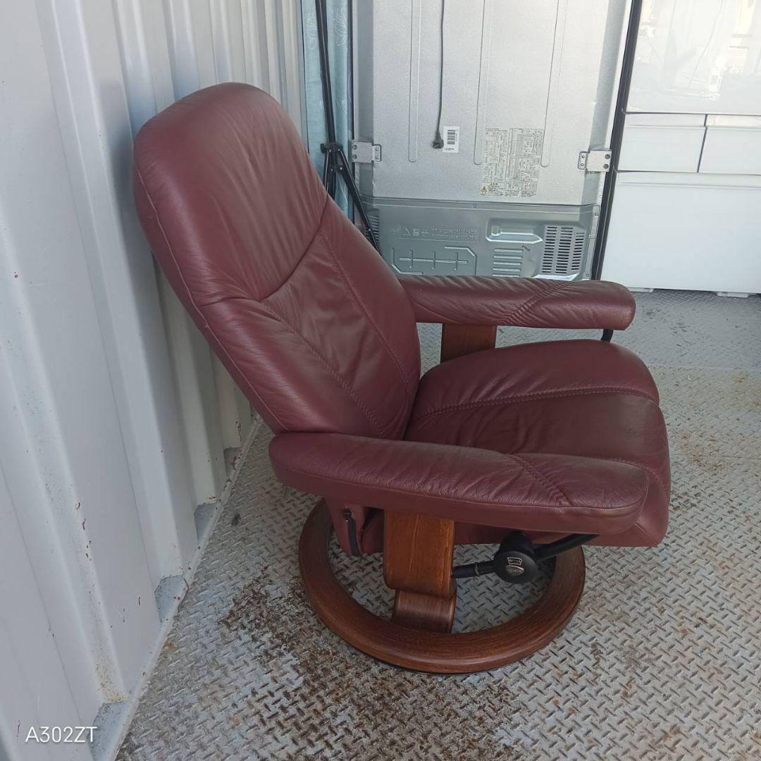 送料設置無料 別荘保管品 エコーネス ストレスレスチェア