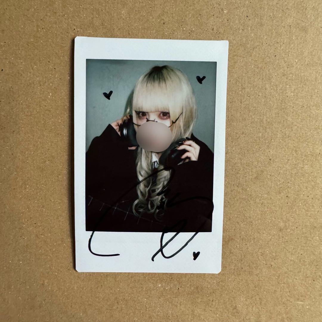 AVAM 月深乃絢 制服 ランチェキ サイン入り - メルカリ