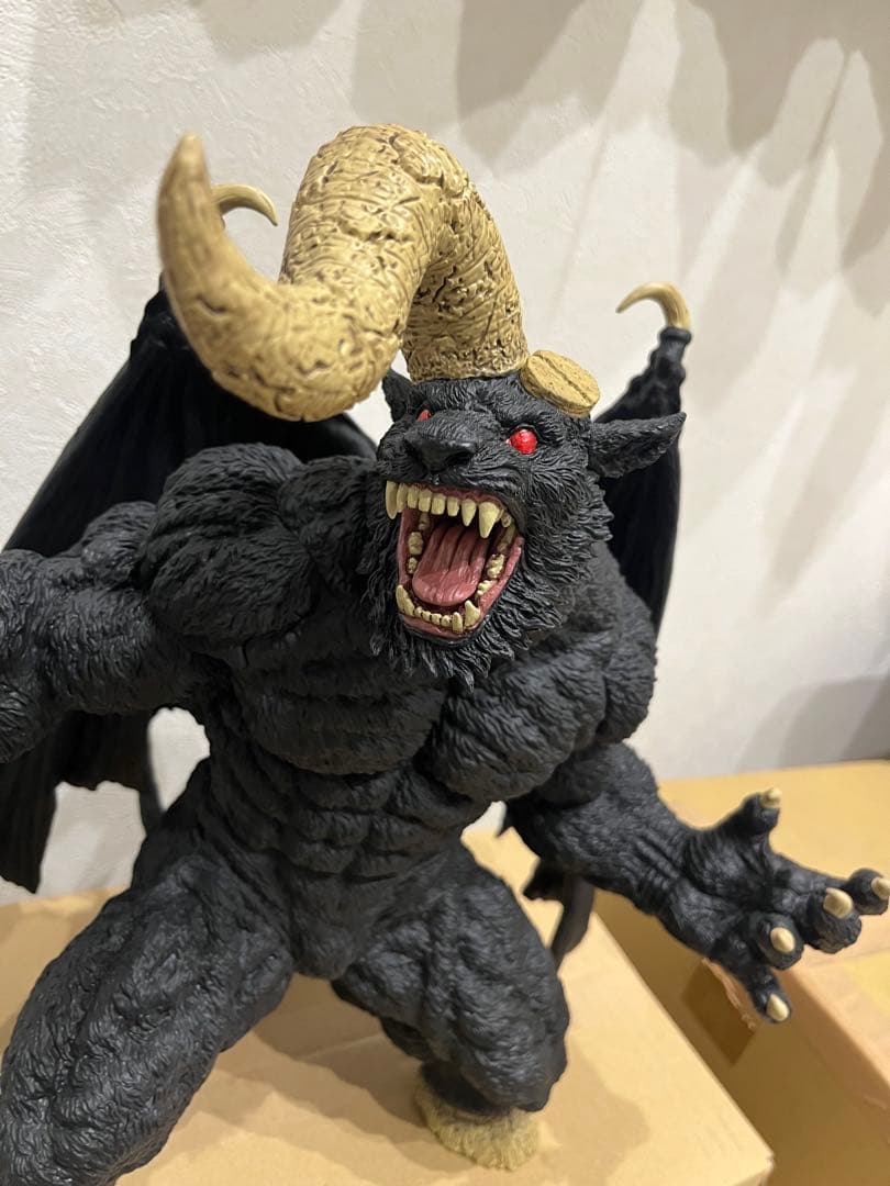 ベルセルク一番くじラストワン賞 ゾッド A賞 ガッツ C賞 フェムト