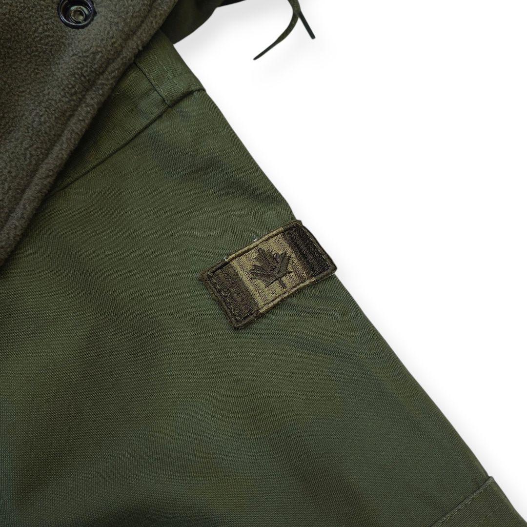 美品】カナダ軍 ECW モッズコート フルセット 民間品 M/G - メルカリ