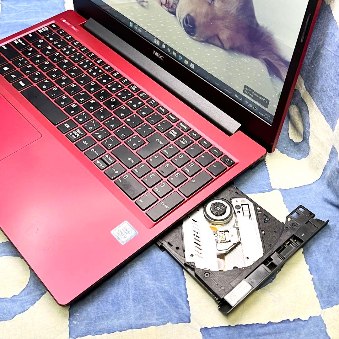 第8世代！快速SSD256GB☆貴重赤ノートPC♪ブルーレイ&カメラ！Win11