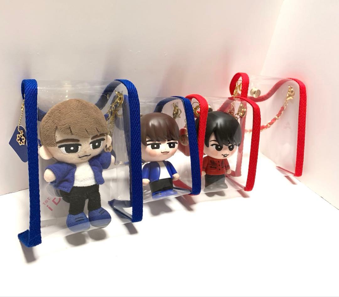 うーちゃみ ☪︎様専用 すのチルソフビポーチ すのチルポーチ 赤 青