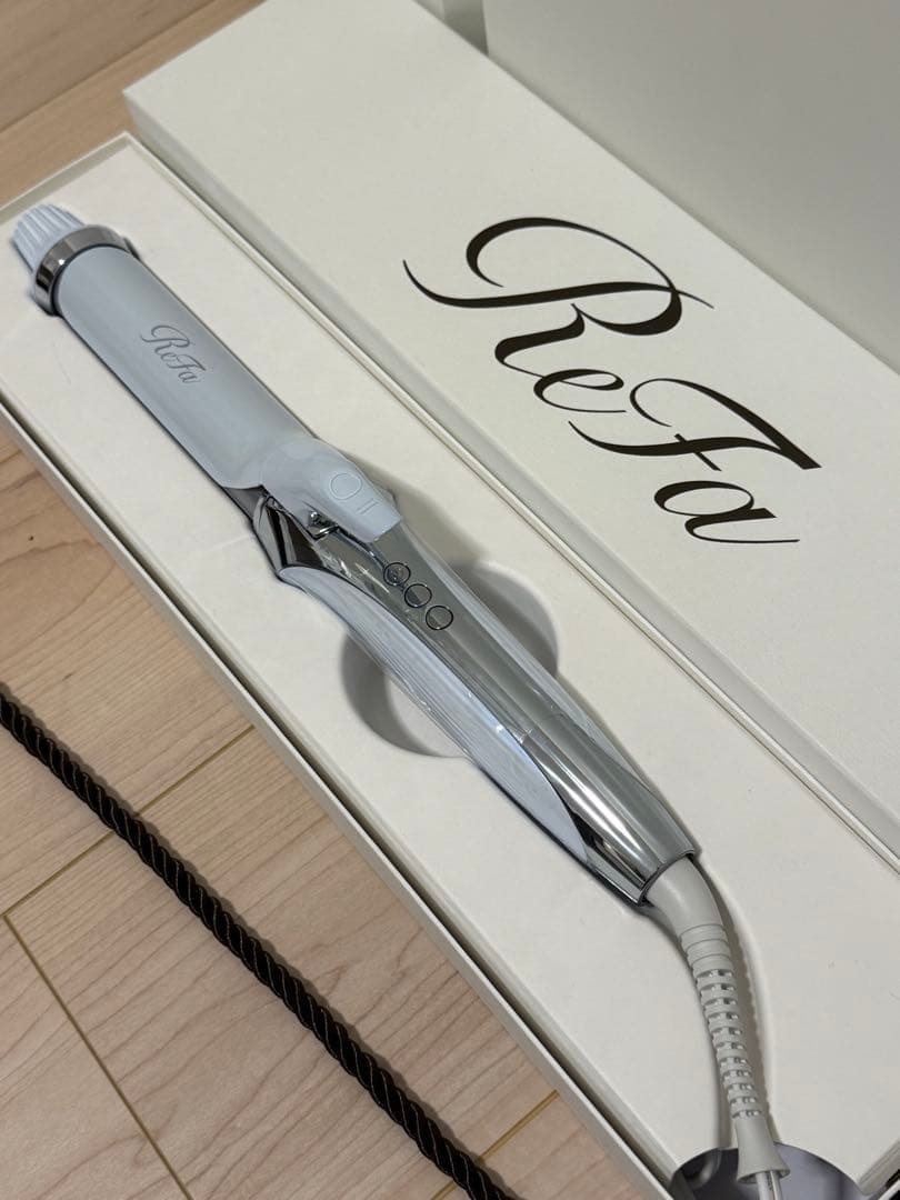 【新品】ReFa カールヘアアイロンプロ　32ミリ　2025年製 リファカールアイロンプロ（レア髪カール） | ヘアアイロン | ReFa