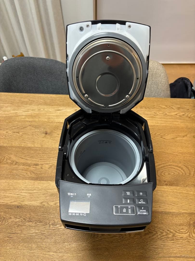 タイガー 電気ポット 蒸気レス 2.2L ブラックPIM-G220　2023年製