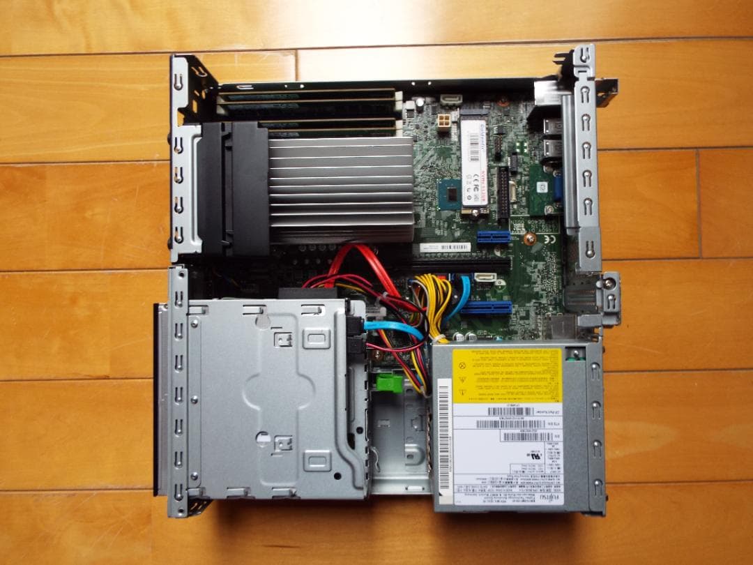 ESPRIMO D7010/FX i3-10100 32G SSD512G+1T