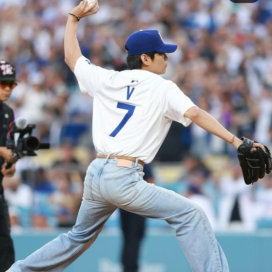 BTS V ドジャース キャップ 始球式 BTS V キャップ 公式 - メルカリ