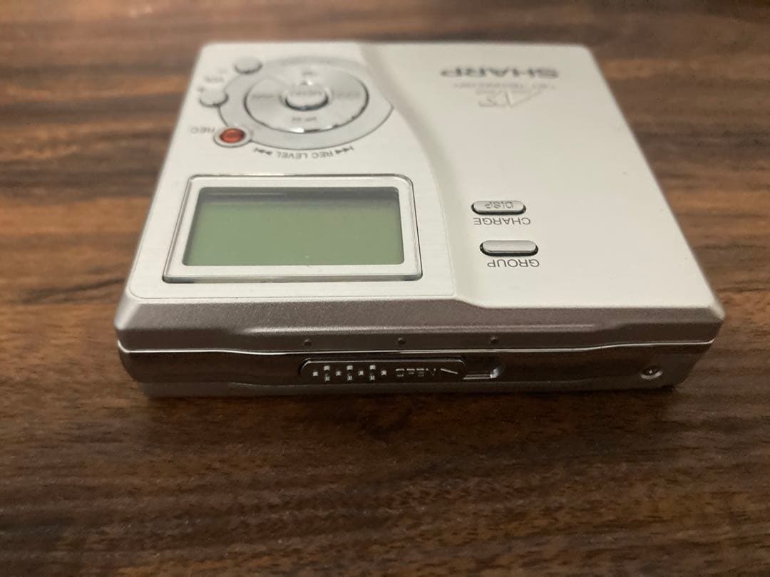 SHARP シャープ ポータブルMDレコーダー MD-DR77 シルバー