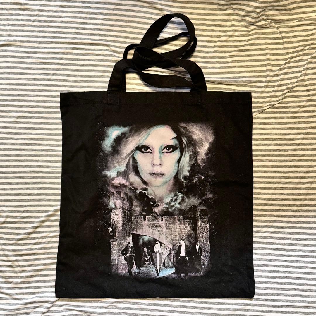 Lady Gaga 2012年さいたまアリーナグッズセット - メルカリ