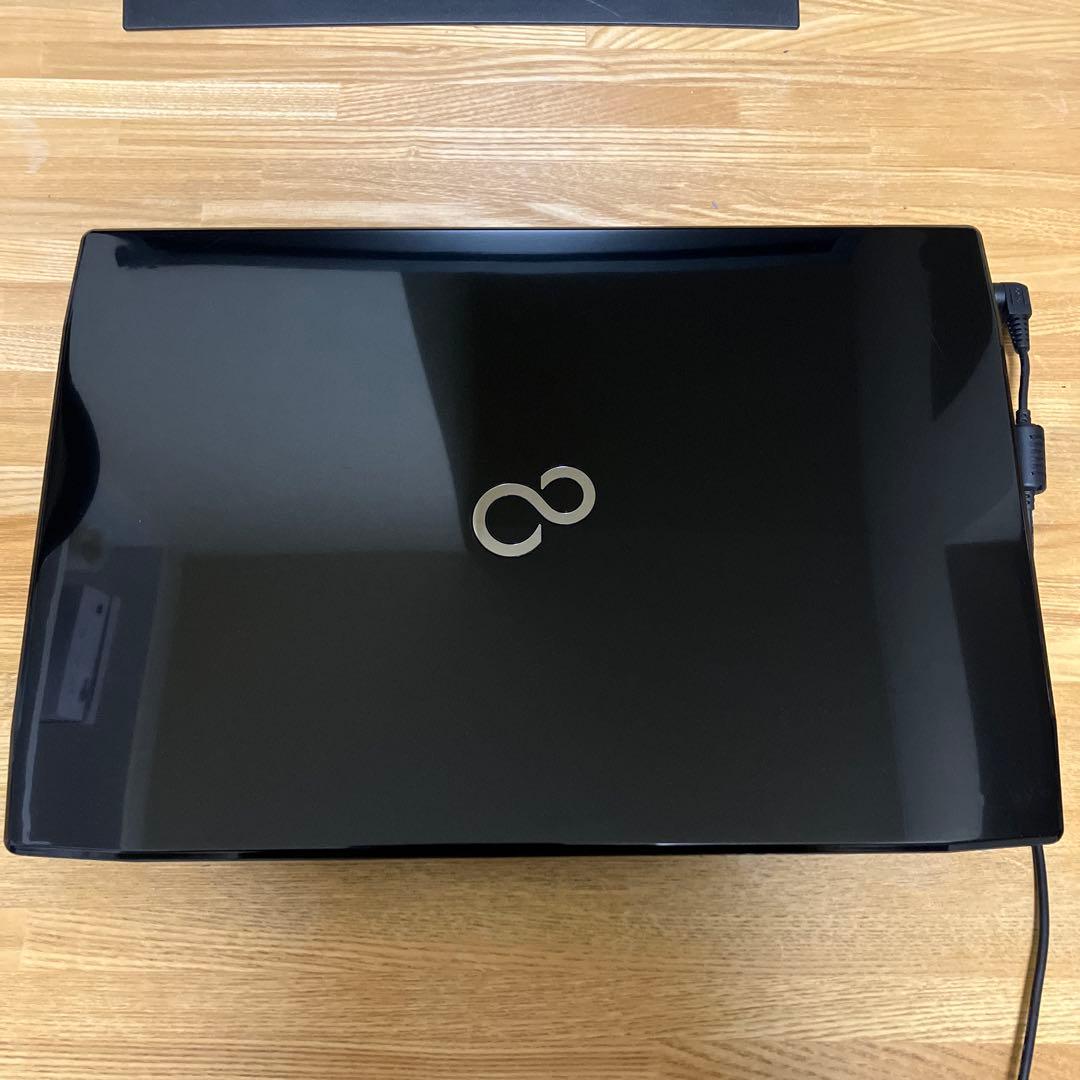 富士通 LIFEBOOK WA1/S i7搭載office2021 - メルカリ