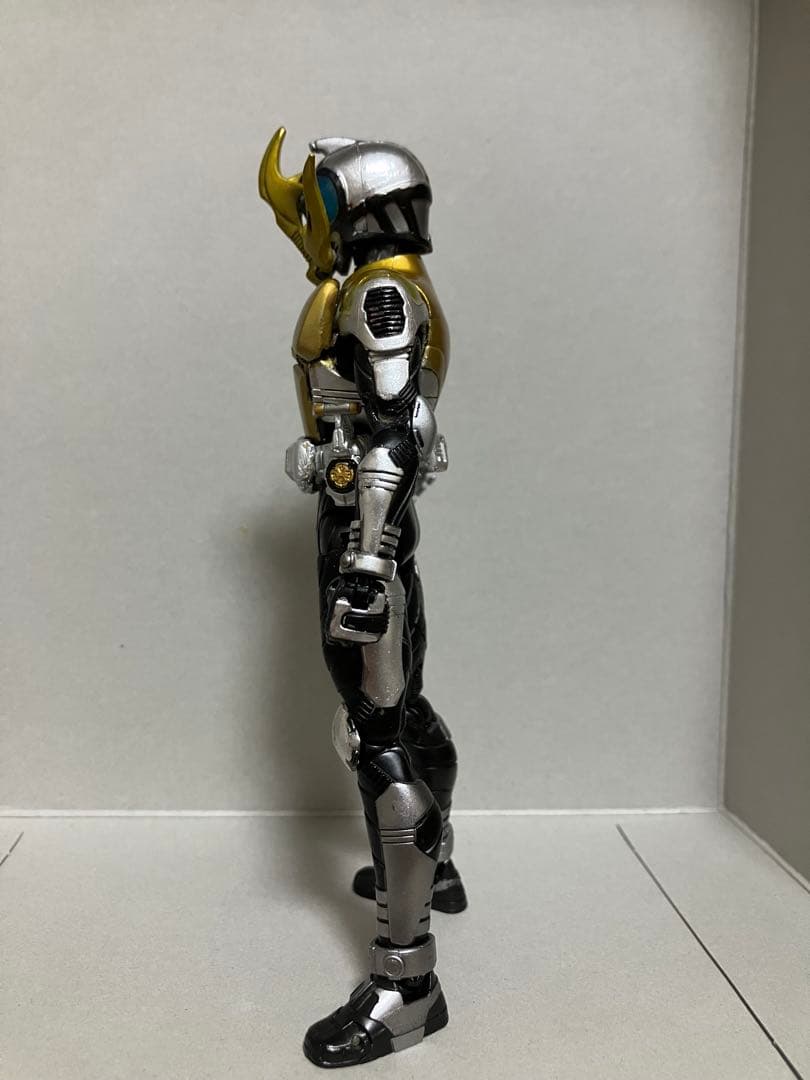 真骨彫 仮面ライダーコーカサス S.H.Figuarts