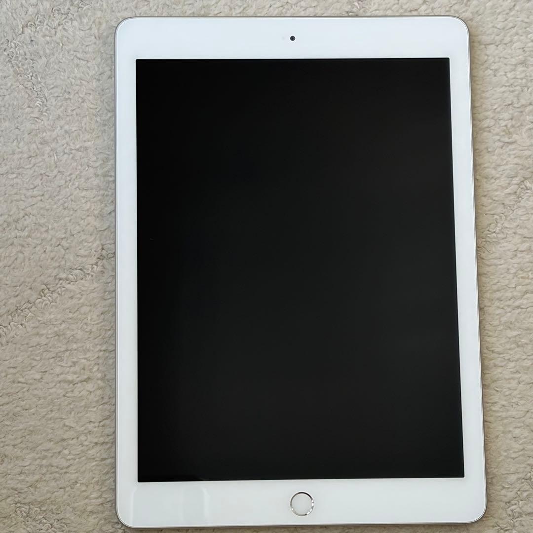 Apple iPad 第6世代 32GB シルバー Wi-Fiモデル Amazon.co.jp: 【整備済み品】 Apple iPad (第6世代) Wi-Fi 32GB