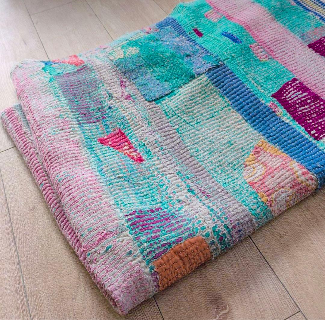 オルネドフォイユ　カンタキルト　ラリー　オルネコ　プフ hpfrance Nathalie Lete × Orneko ケリケリクッション｜オルネコ（おもちゃ