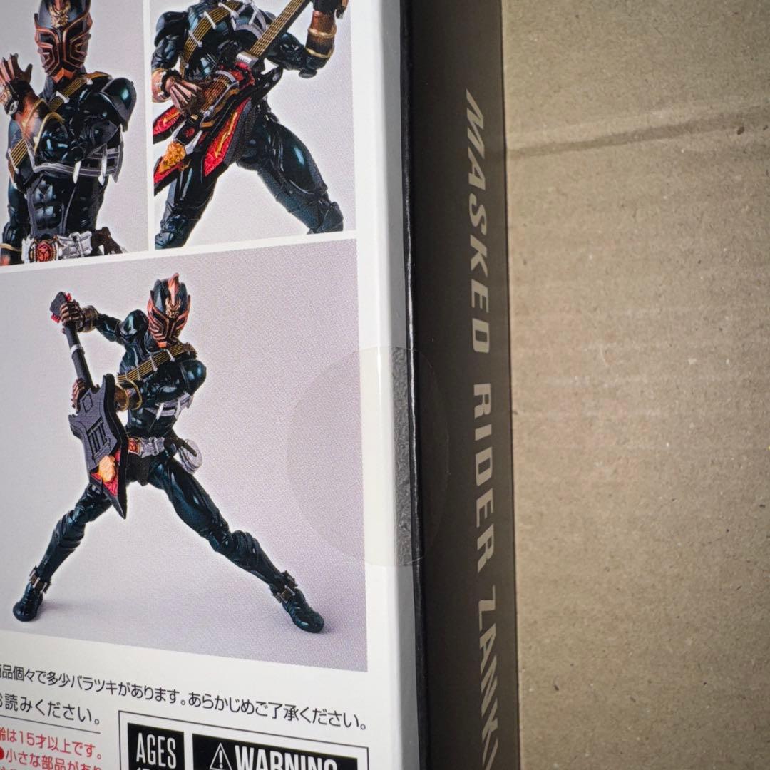 S.H.Figuarts(真骨彫製法)仮面ライダー斬鬼