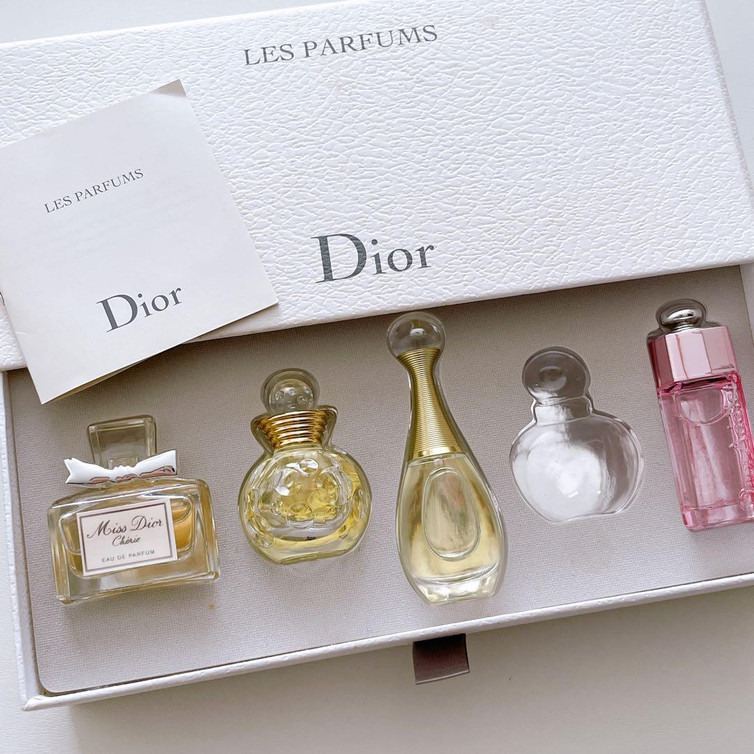 Christian Dior LES PARFUMS ミニ香水セット - メルカリ