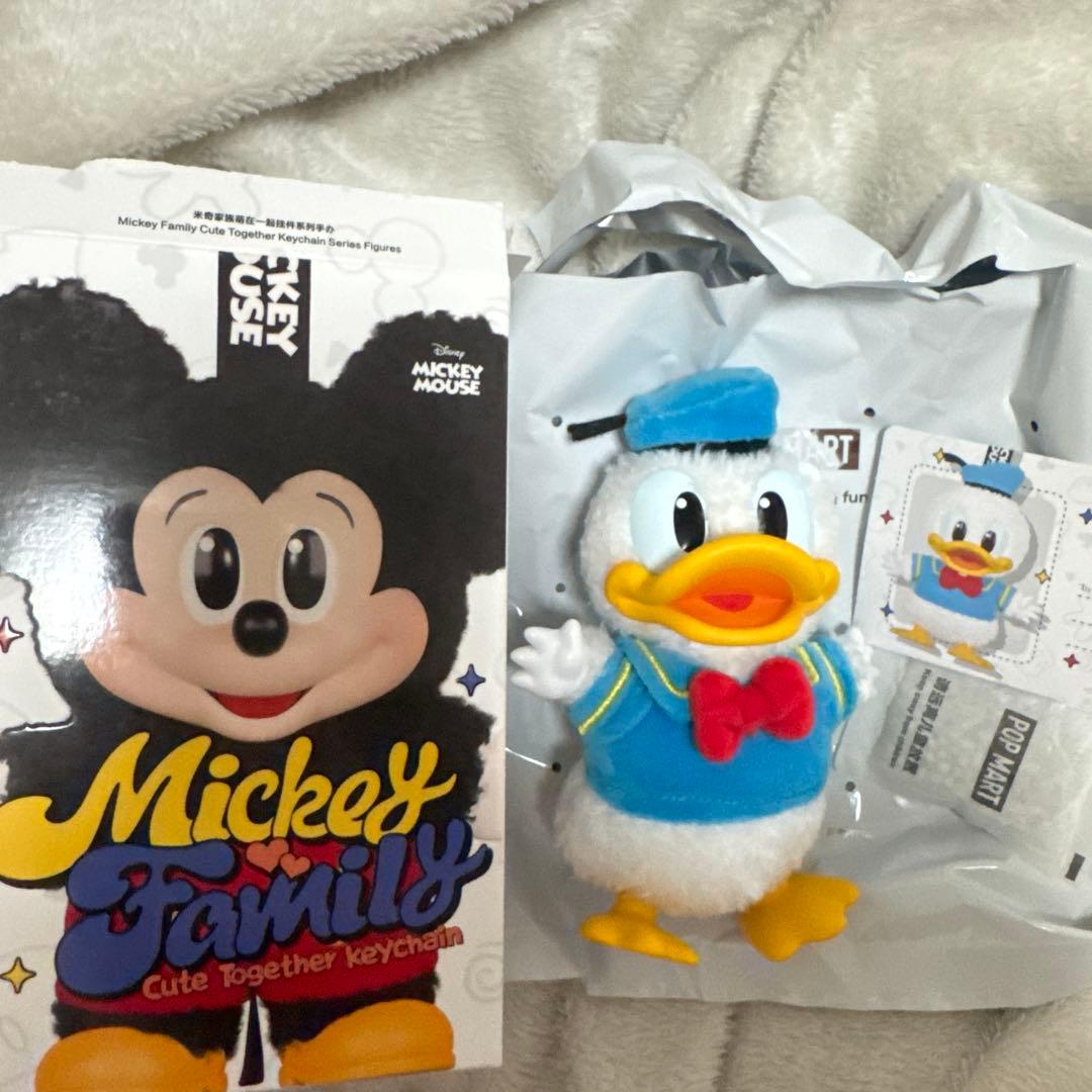 popmart ミッキーファミリー ドナルド - メルカリ
