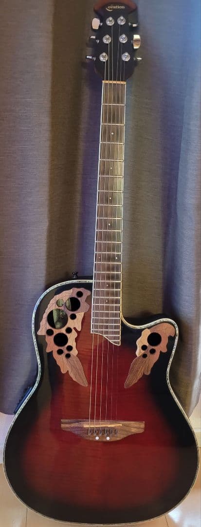 オベーションのエレアコギター CELEBRITY CC-44 Ovation Celebrity CE44-RBB-G エレアコギター アコースティックギター