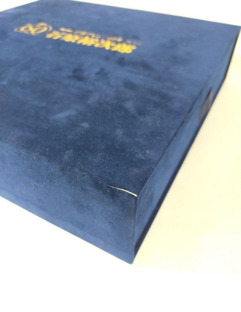 □石原裕次郎 60周年 (男性用)5LP＋3CD、DVD、ブックレット、時計