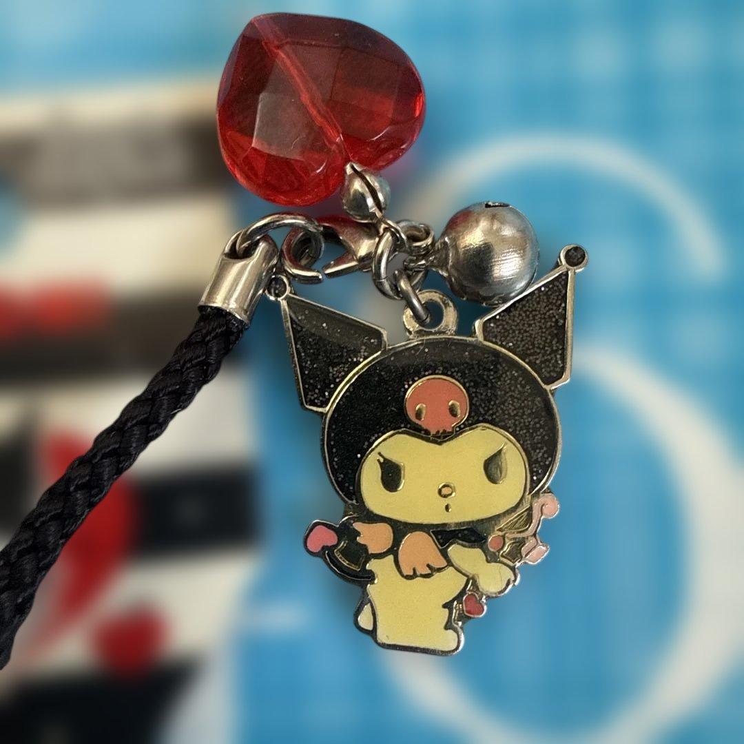 サンリオ クロミちゃん根付けストラップ2007年 - メルカリ