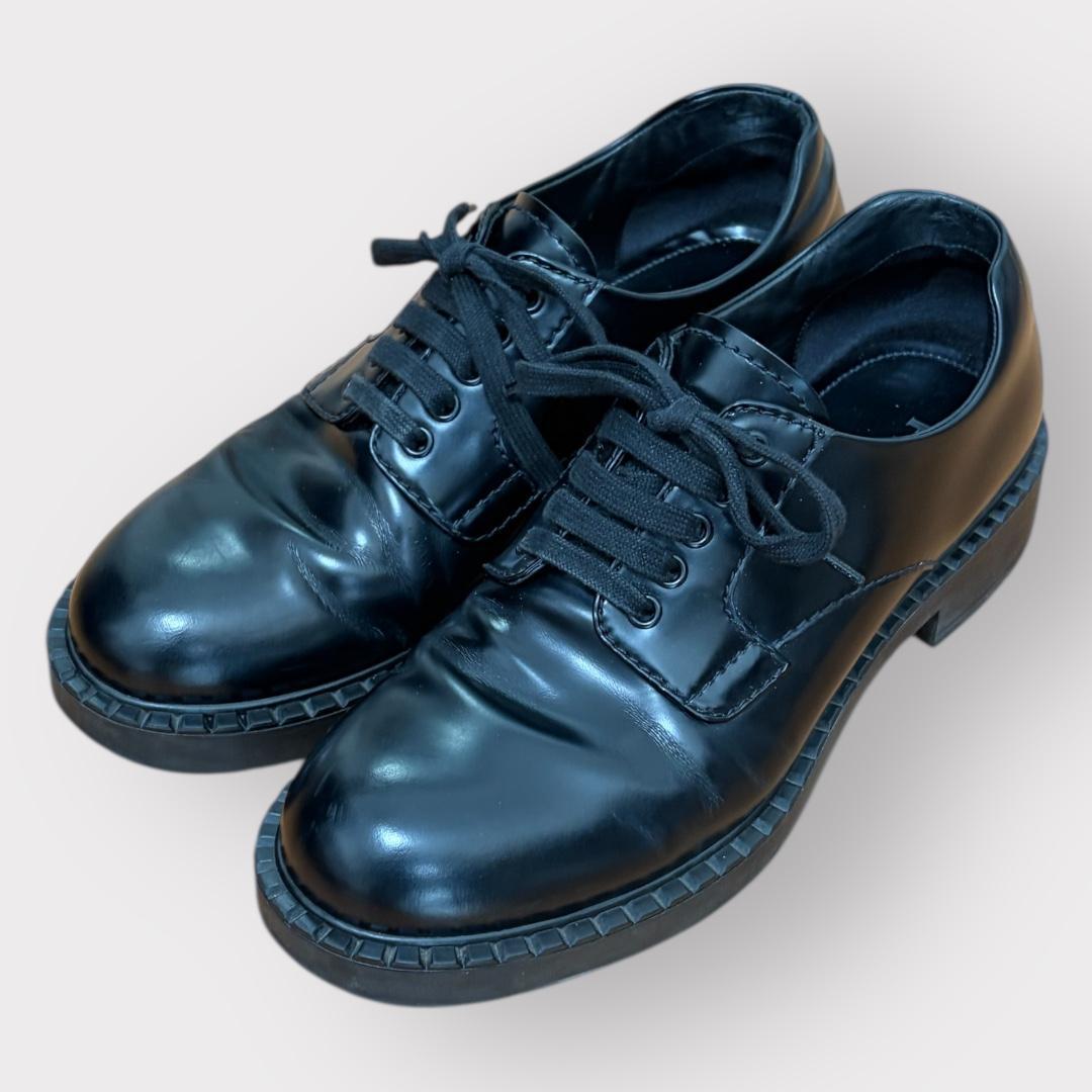 ★24AW PRADA プラダ レザー シューズ 靴 7.0 26.0cm