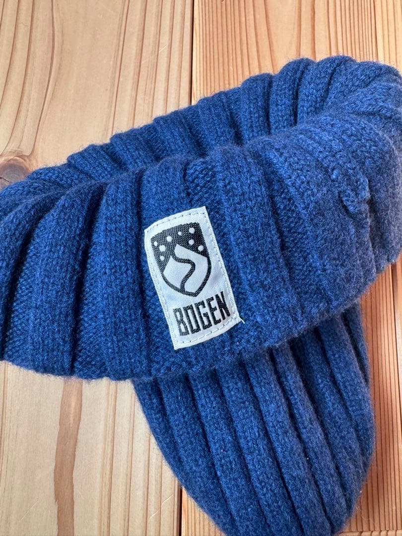 BOGEN ニット帽2点 ①イカ帽 紫 ②ウール ネイビー