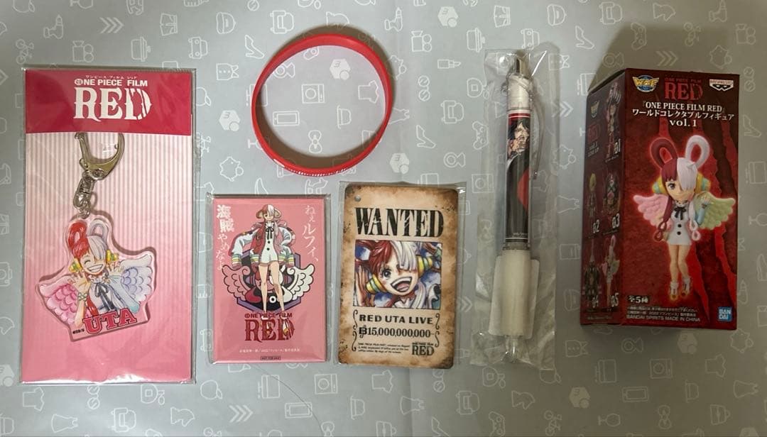 ONE PIECE FILM RED ウタ グッズ まとめ売り① - メルカリ