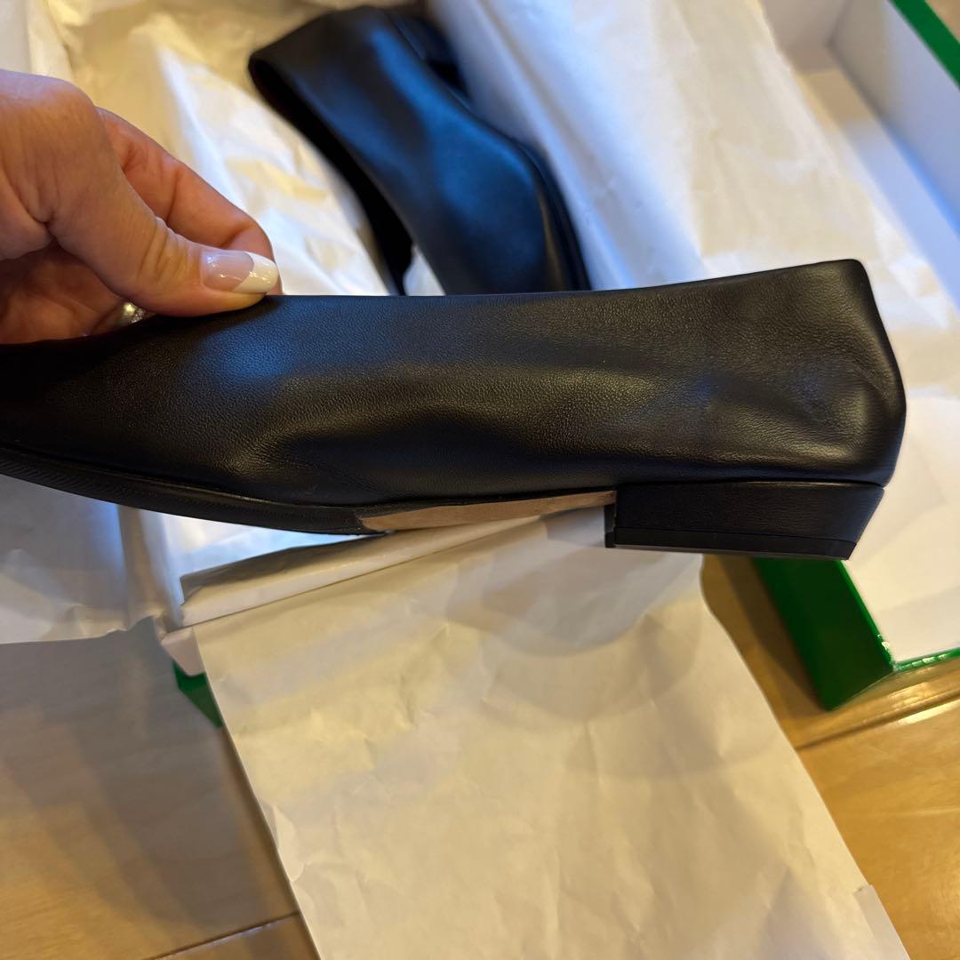 moo✿プロフ要確認専用 ボッテガ ブラック ポインテッドトゥ ヒール