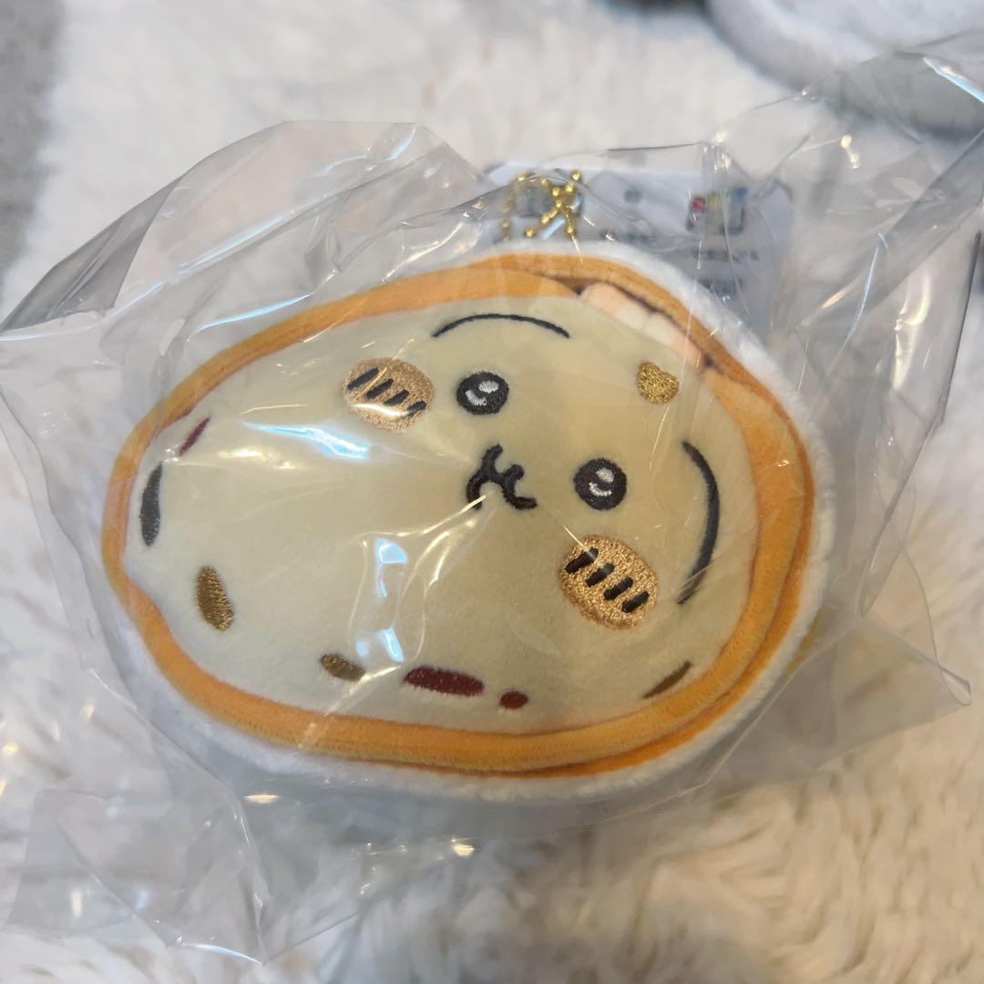 ちいかわ 食べきれなかったシュトーレンマスコット（うさぎ