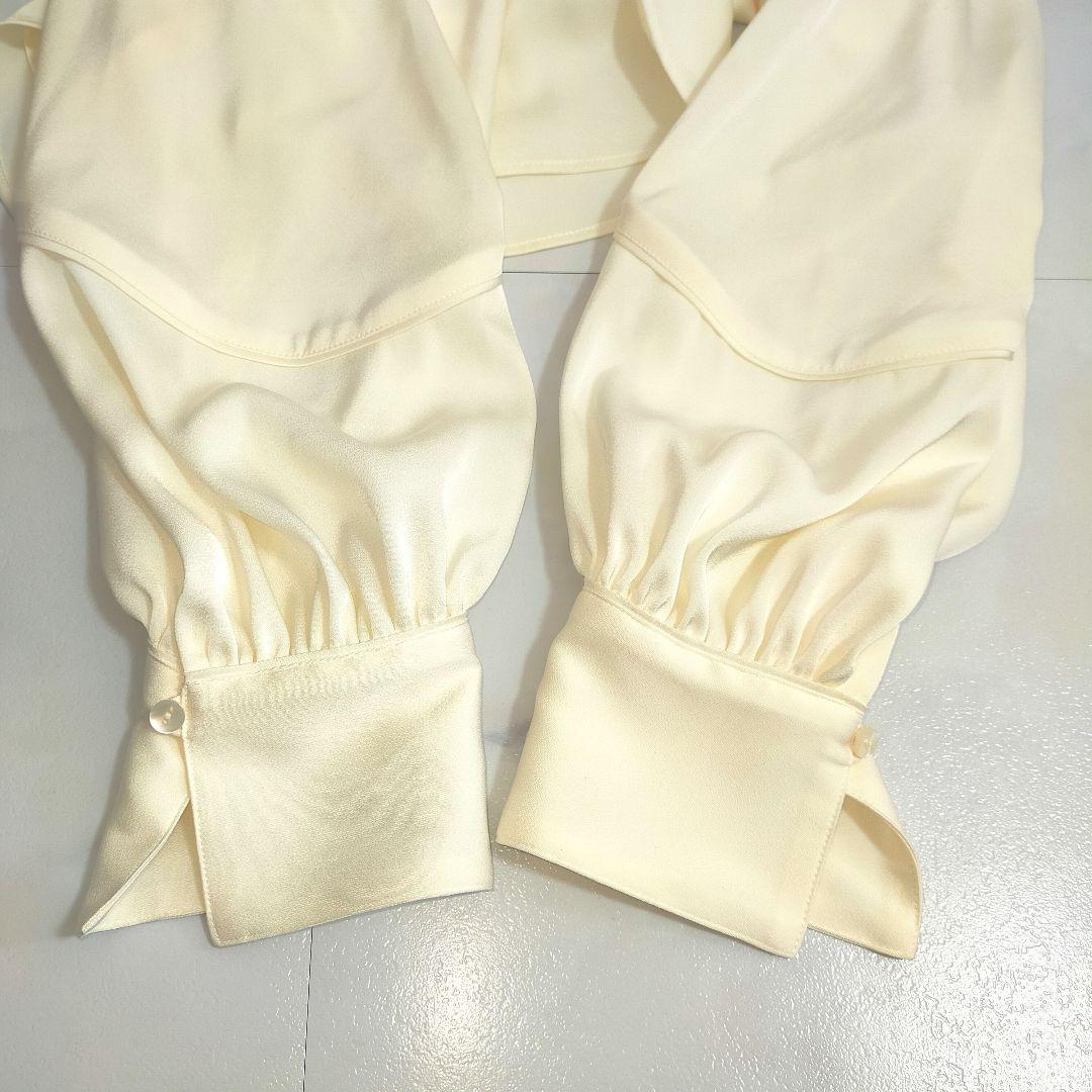 24AW✨イエナ IENA サテン ボウタイ スキッパーブラウス - メルカリ