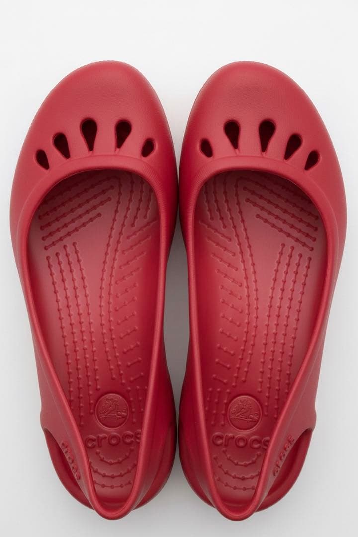 クロックス crocs マリンディ セア フラットシューズ 廃盤品 サンダル