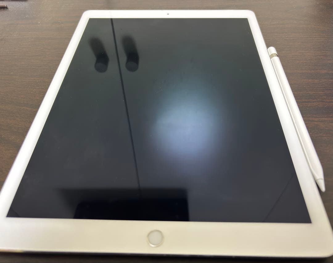 初代iPad Pro 12.9インチ　32gb ＋ 初代Apple pencil Apple iPad Pro 12.9 初代（2015）｜歴代 iPad 名鑑 | flick!