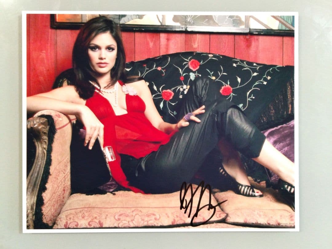 レイチェル・ビルソン直筆サイン入り写真…ジャンパー