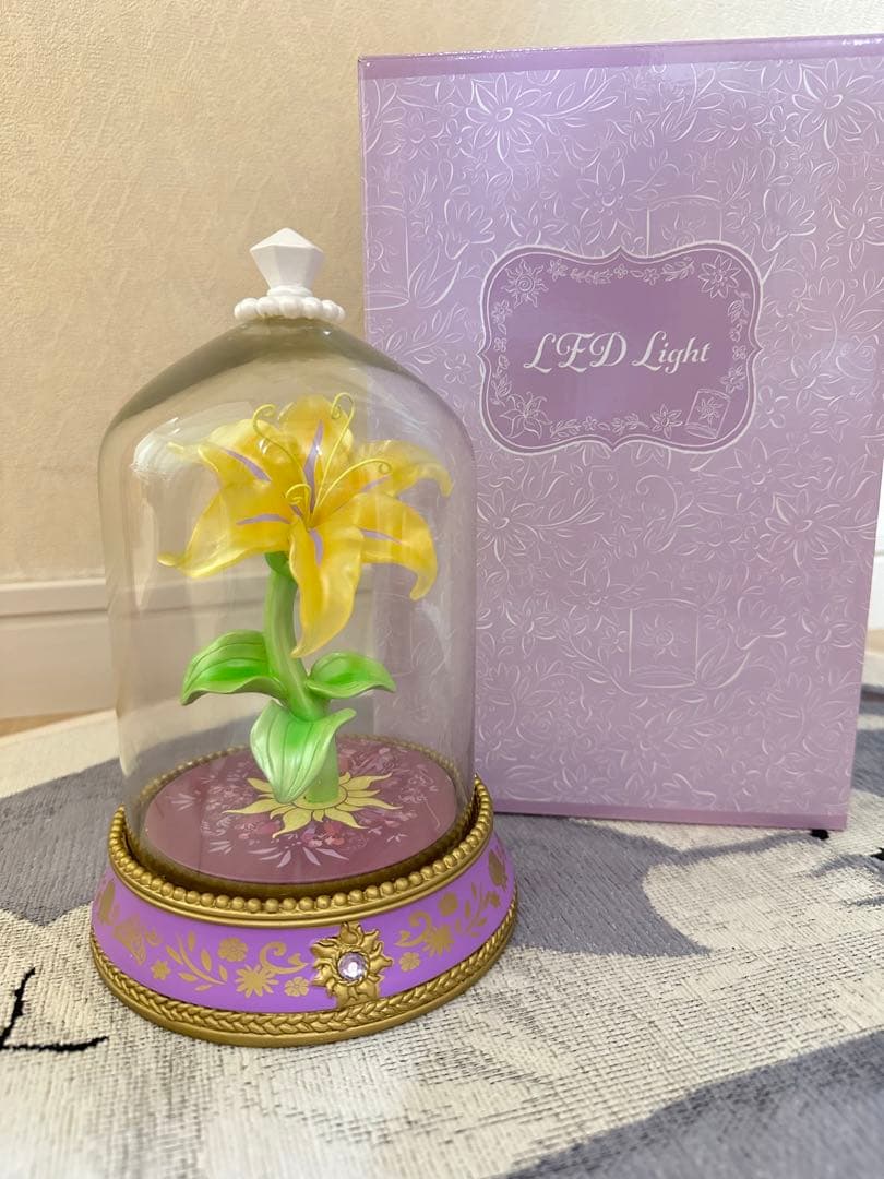 ラプンツェル 魔法の花 LEDライト ディズニーストア - メルカリ