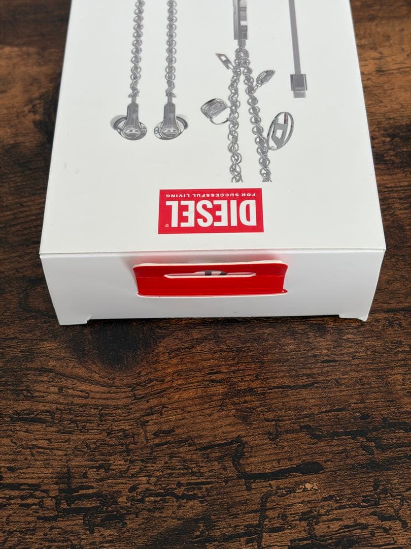 完売・未使用品】DIESEL 有線 イヤホン 60458 Wired - メルカリ