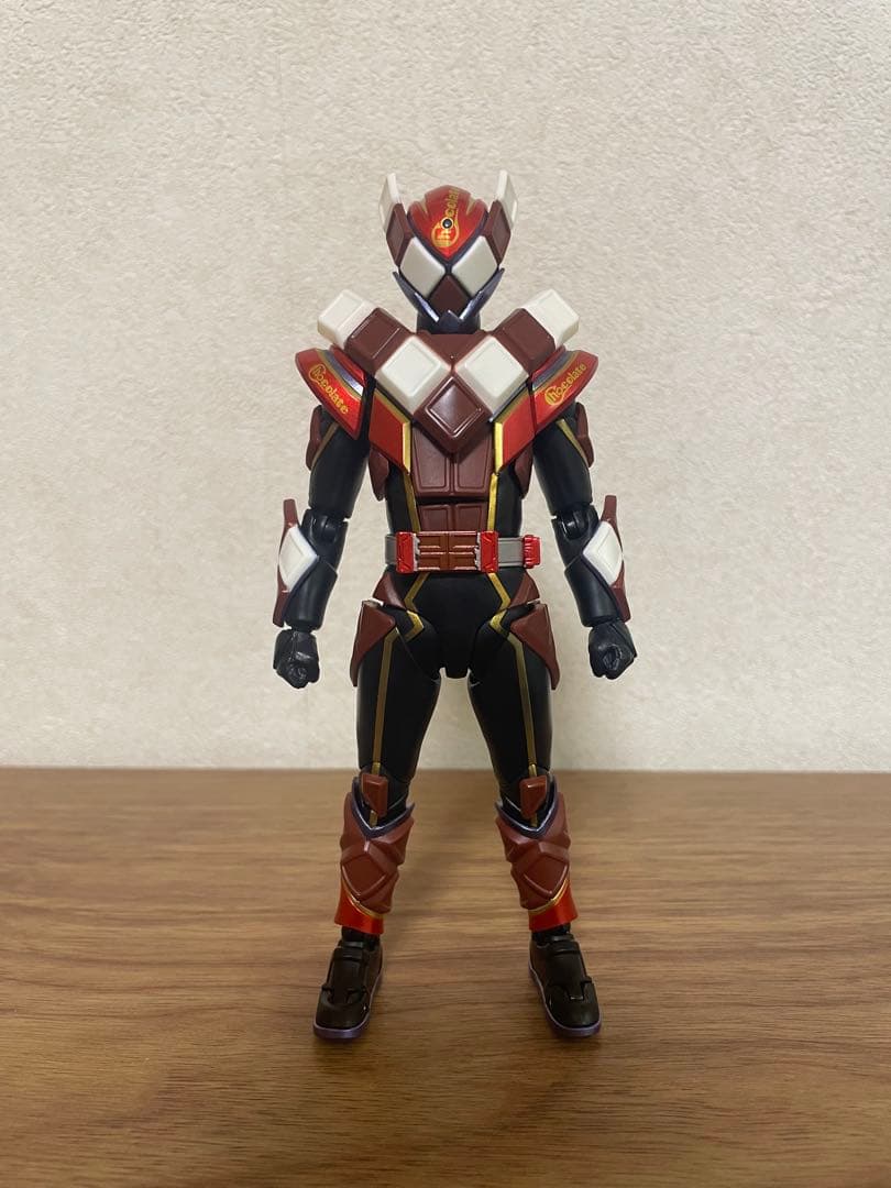 s.h.figuarts 仮面ライダーヴァレン&仮面ライダーガヴ　フィギュアーツ